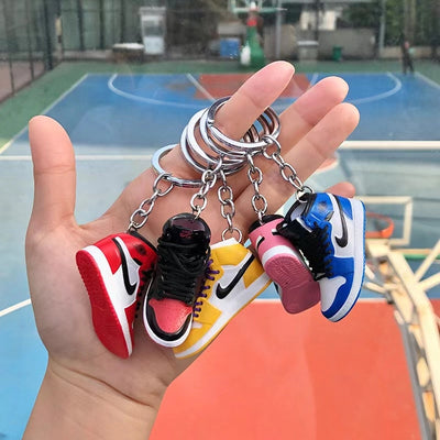 Portachiavi 3D mini scarpe da basket TOYS
